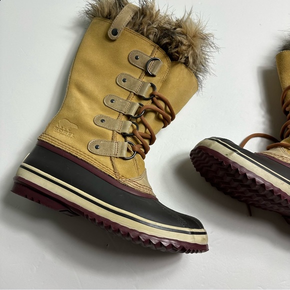 Sorel Joan of Arctic winter snow boots - Picture 3 of 11